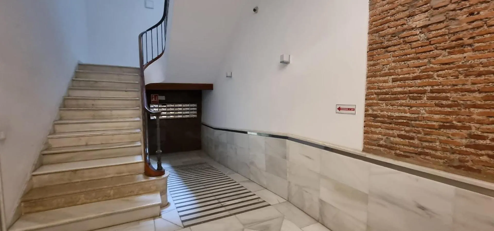 Glamorous Nino De Guevara On The City Center Málaga Apartman
